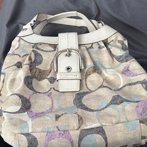 Coach Cream and Purple Signature Shoulder Bag